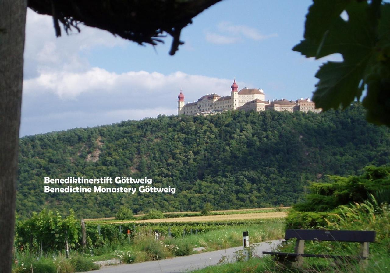 Gaestehaus Am Weinberg - Schlager Prinzersdorf Exterior foto